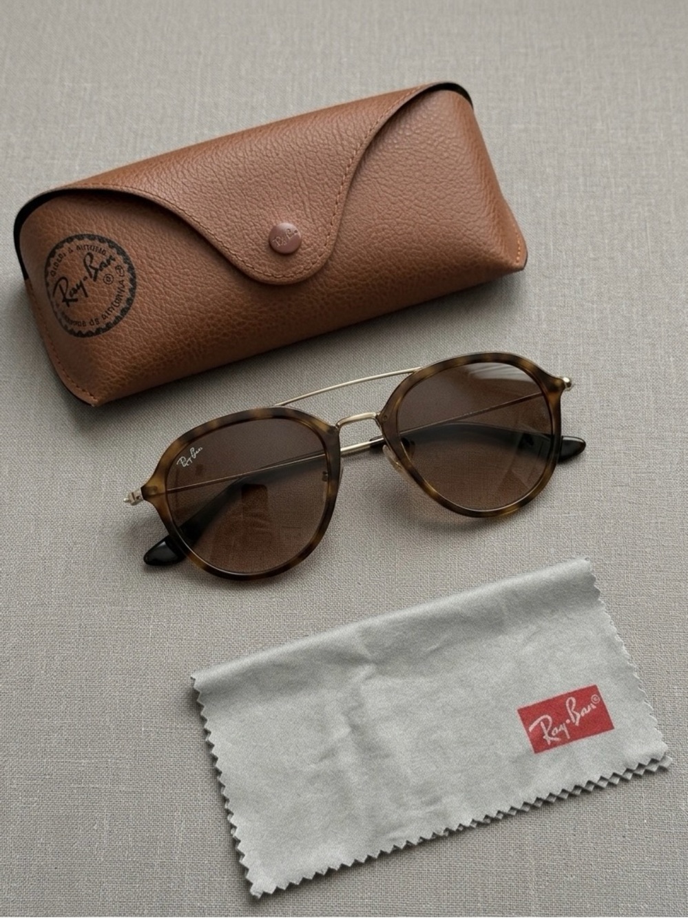 Ray-Ban RB4253 Havana Sunglasses Size 50 – Excellent Condition